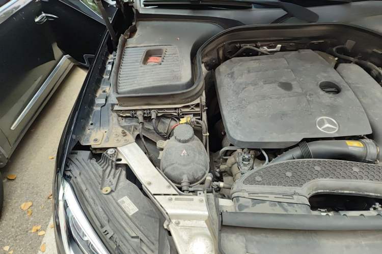 Used Mercedes-Benz GLC 2021 GLC 260 L 4MATIC Luxury Model Engine Bay Right