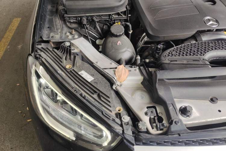 Used Mercedes-Benz GLC 2021 GLC 260 L 4MATIC Dynamic Edition Engine Bay Right
