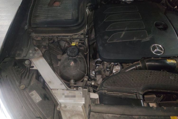 Used Mercedes-Benz GLC 2021 GLC 300 L 4MATIC Dynamic Model Engine Bay Right