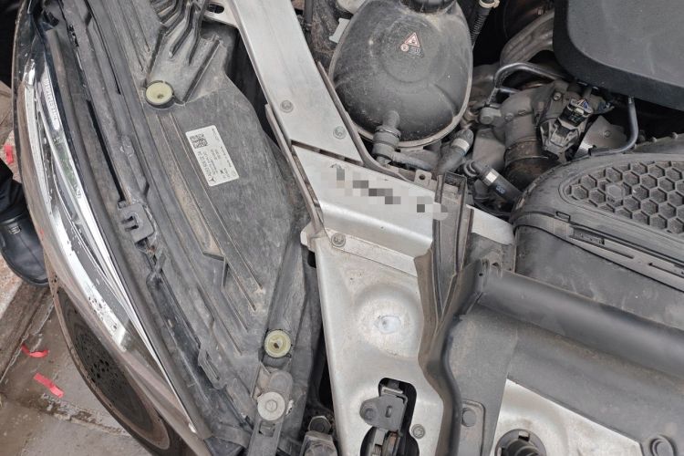 Used Mercedes-Benz GLC 2021 GLC 260 L 4MATIC Luxury Model Engine Bay Right