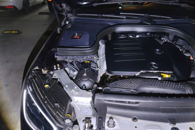 Used Mercedes-Benz GLC 2021 GLC 300 L 4MATIC Dynamic Model Engine Bay Right