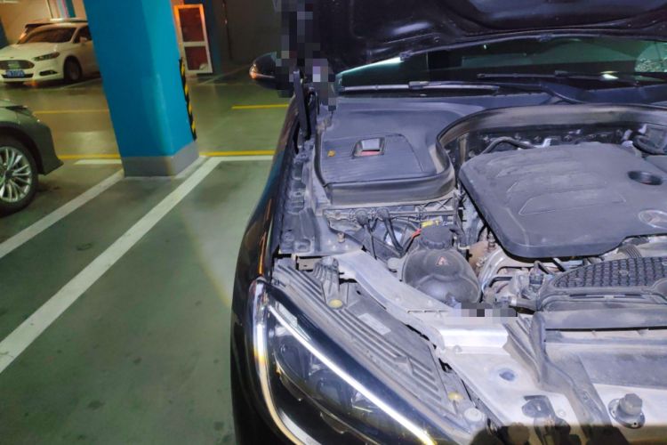 Used Mercedes-Benz GLC 2021 GLC 300 L 4MATIC Dynamic Model Engine Bay Right