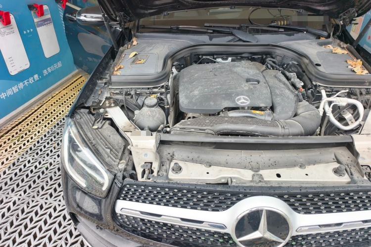 Used Mercedes-Benz GLC 2021 GLC 300 L 4MATIC Dynamic Model Engine Bay Right