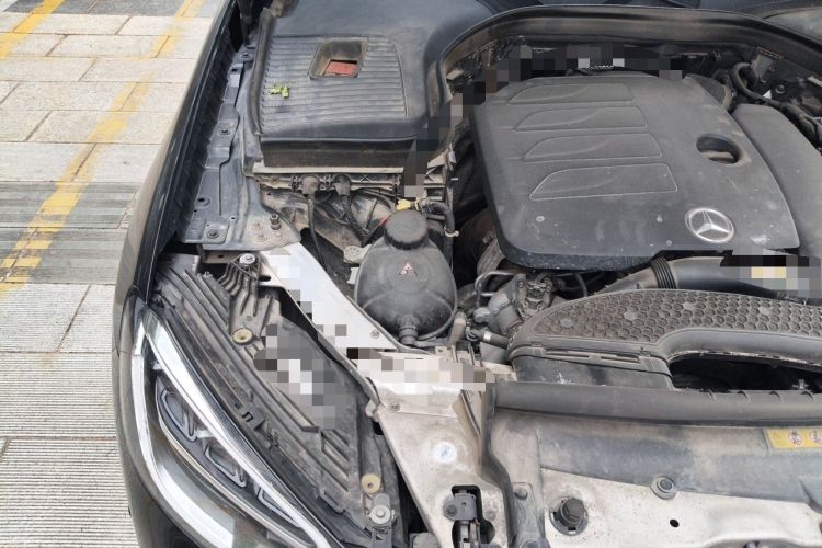Used Mercedes-Benz GLC 2021 GLC 300 L 4MATIC Dynamic Model Engine Bay Right