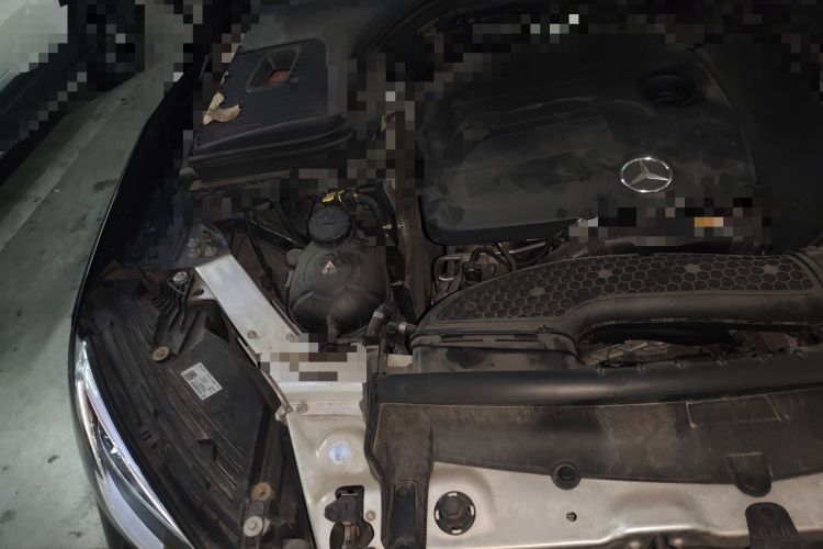 Used Mercedes-Benz GLC 2021 GLC 300 L 4MATIC Dynamic Model Engine Bay Right