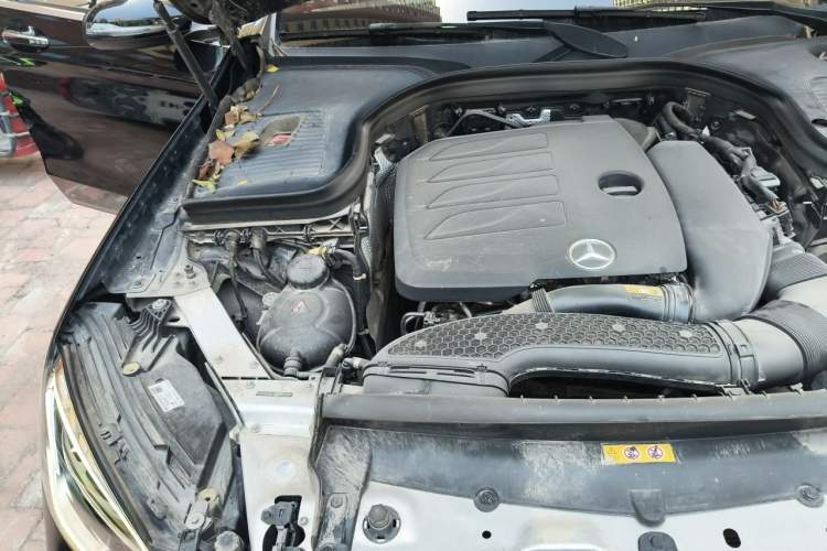 Used Mercedes-Benz GLC 2021 GLC 260 L 4MATIC Luxury Model Engine Bay Right
