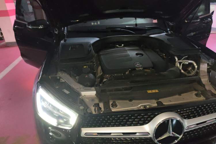 Used Mercedes-Benz GLC 2021 GLC 260 L 4MATIC Luxury Model Engine Bay Right