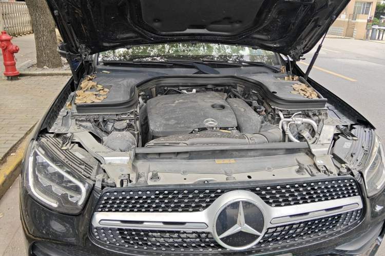 Used Mercedes-Benz GLC 2021 GLC 300 L 4MATIC Dynamic Model Engine Bay Right