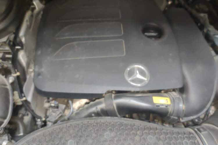 Used Mercedes-Benz GLC 2021 GLC 300 L 4MATIC Dynamic Model Engine Bay
