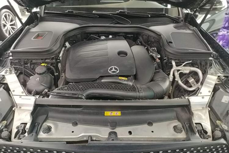 Used Mercedes-Benz GLC 2021 GLC 260 L 4MATIC Luxury Model Engine Bay