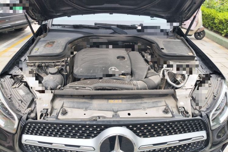 Used Mercedes-Benz GLC 2021 GLC 300 L 4MATIC Dynamic Model Engine Bay