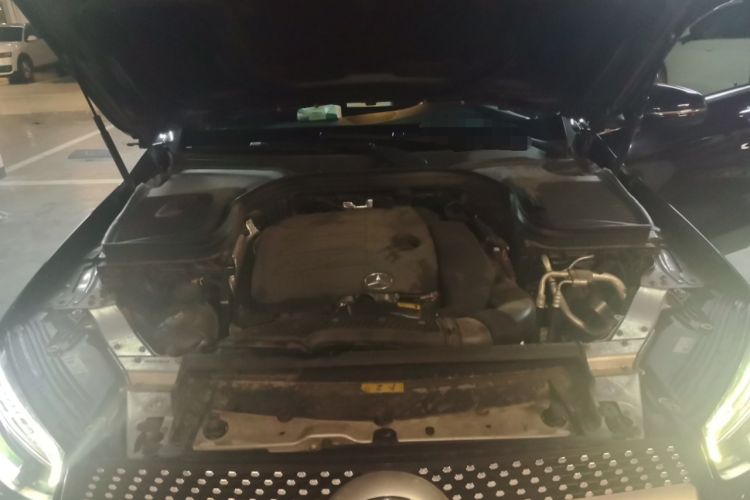 Used Mercedes-Benz GLC 2021 GLC 300 L 4MATIC Dynamic Model Engine Bay