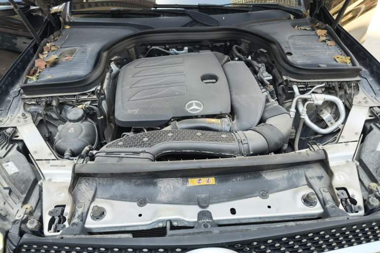 Used Mercedes-Benz GLC 2021 GLC 260 L 4MATIC Luxury Model Engine Bay
