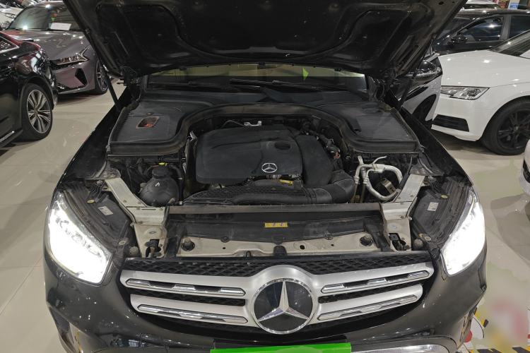 Used Mercedes-Benz GLC 2021 GLC 260 L 4MATIC Dynamic Edition Engine Bay