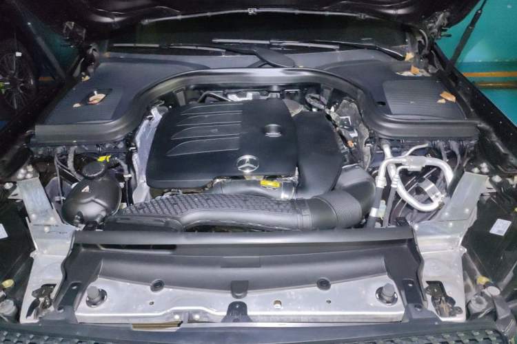 Used Mercedes-Benz GLC 2021 GLC 260 L 4MATIC Luxury Model Engine Bay