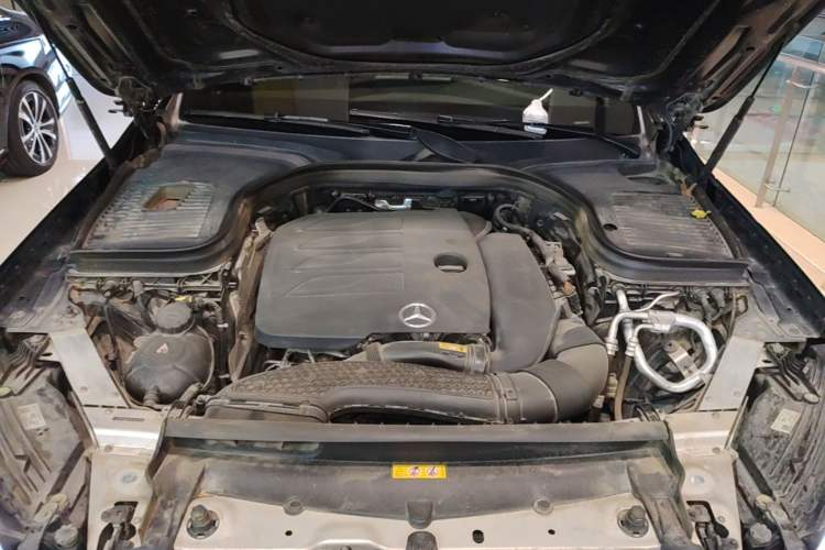 Used Mercedes-Benz GLC 2021 GLC 260 L 4MATIC Luxury Model Engine Bay