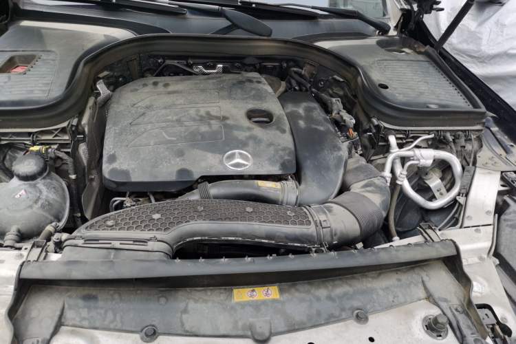 Used Mercedes-Benz GLC 2021 GLC 260 L 4MATIC Luxury Model Engine Bay