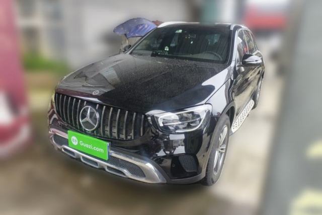 Ojetý Mercedes-Benz GLC 2021 GLC 260 L 4MATIC Dynamic Edition