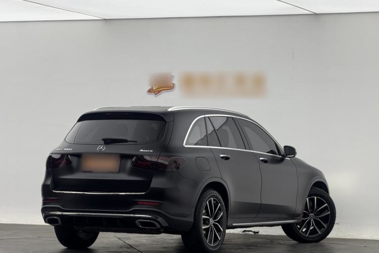 Used Mercedes-Benz GLC 2021 GLC 260 L 4MATIC Luxury Model Exterior 1