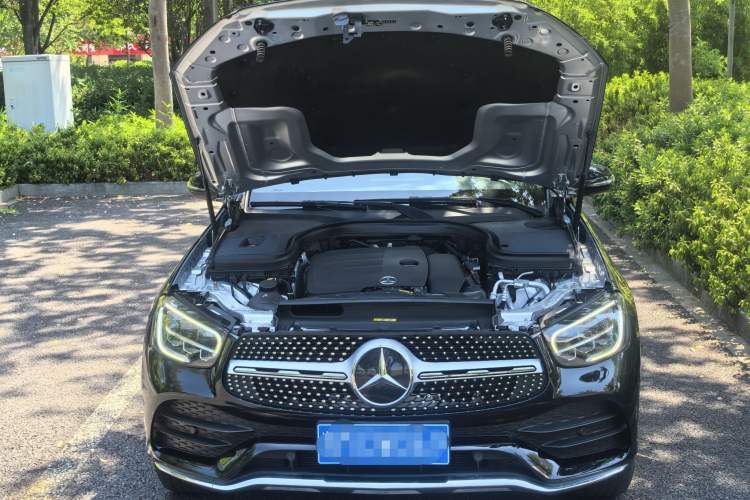 Used Mercedes-Benz GLC 2021 GLC 260 L 4MATIC Luxury Model Exterior 10