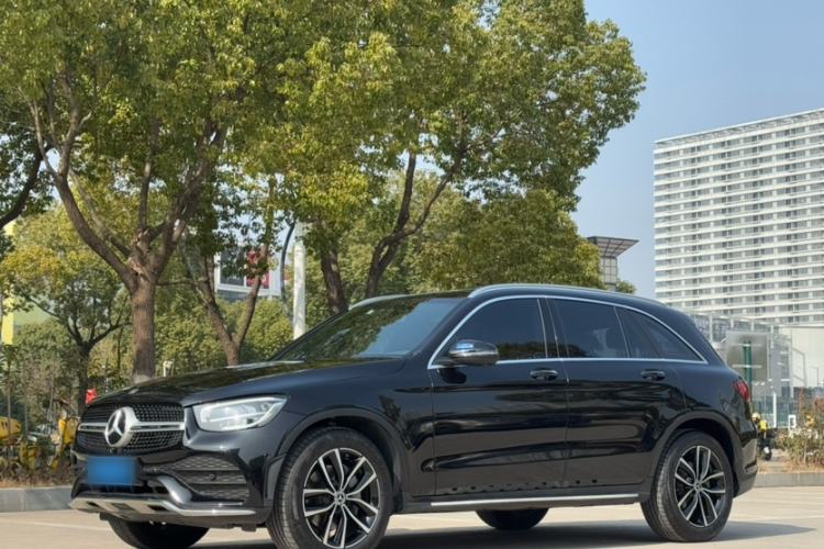 Used Mercedes-Benz GLC 2021 GLC 260 L 4MATIC Luxury Model Exterior 2