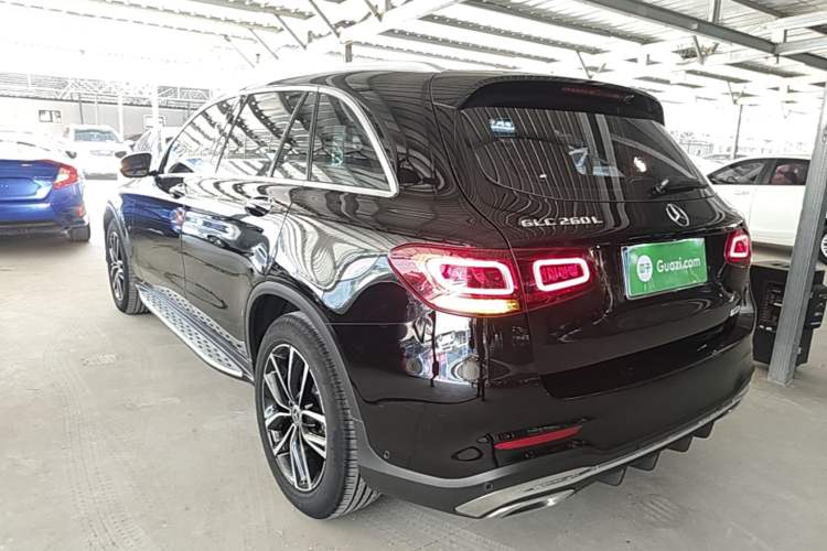 Used Mercedes-Benz GLC 2021 GLC 260 L 4MATIC Luxury Model Exterior 2