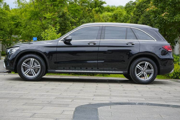 Used Mercedes-Benz GLC 2021 GLC 260 L 4MATIC Dynamic Edition Exterior 2