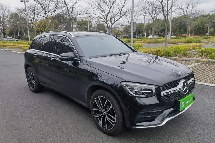 Used Mercedes-Benz GLC 2021 GLC 260 L 4MATIC Luxury Model Exterior 2
