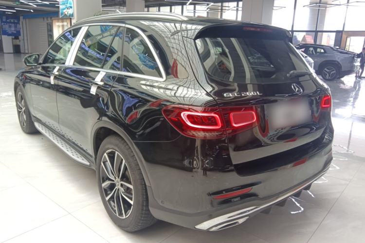 Used Mercedes-Benz GLC 2021 GLC 260 L 4MATIC Luxury Model Exterior 2