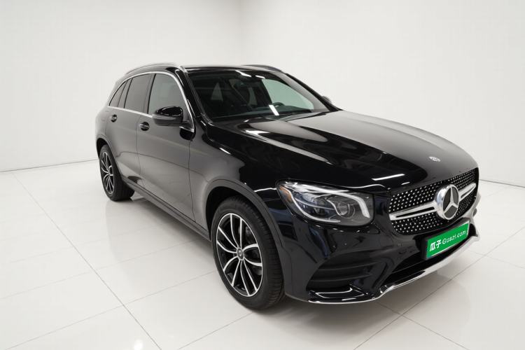 Used Mercedes-Benz GLC 2021 GLC 260 L 4MATIC Luxury Model Exterior 2