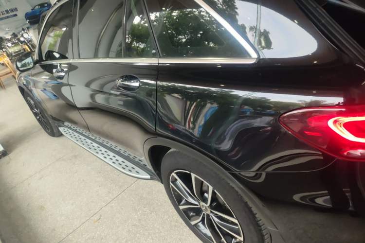Used Mercedes-Benz GLC 2021 GLC 300 L 4MATIC Dynamic Model Exterior 2