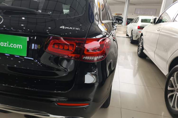 Used Mercedes-Benz GLC 2021 GLC 260 L 4MATIC Dynamic Edition Exterior 3