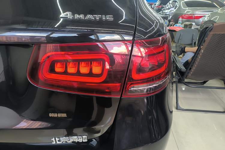 Used Mercedes-Benz GLC 2021 GLC 300 L 4MATIC Dynamic Model Exterior 3