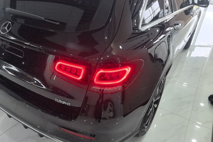Used Mercedes-Benz GLC 2021 GLC 260 L 4MATIC Luxury Model Exterior 3