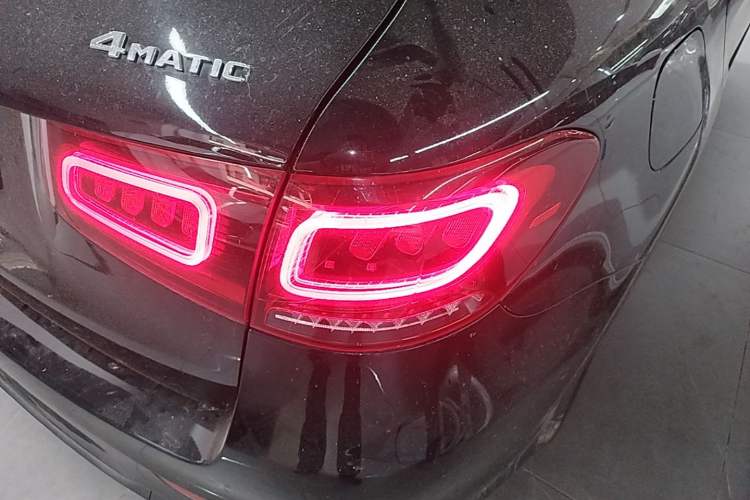 Used Mercedes-Benz GLC 2021 GLC 300 L 4MATIC Dynamic Model Exterior 3