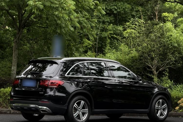 Used Mercedes-Benz GLC 2021 GLC 260 L 4MATIC Dynamic Edition Exterior 3
