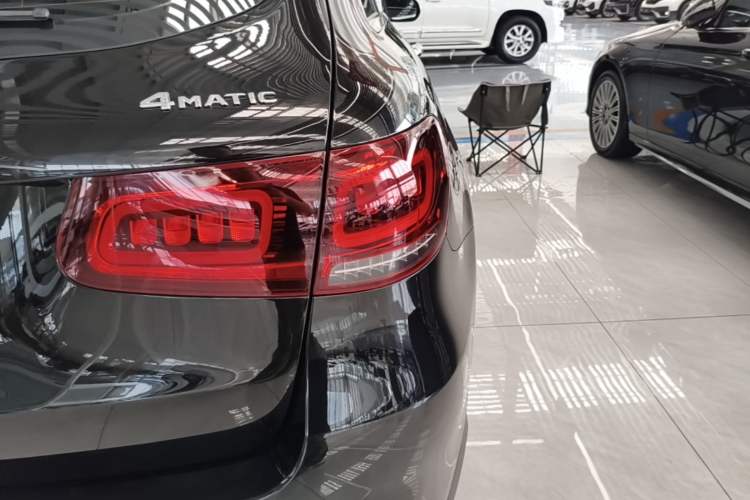 Used Mercedes-Benz GLC 2021 GLC 300 L 4MATIC Dynamic Model Exterior 3