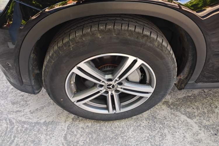Used Mercedes-Benz GLC 2021 GLC 260 L 4MATIC Dynamic Edition Exterior 4