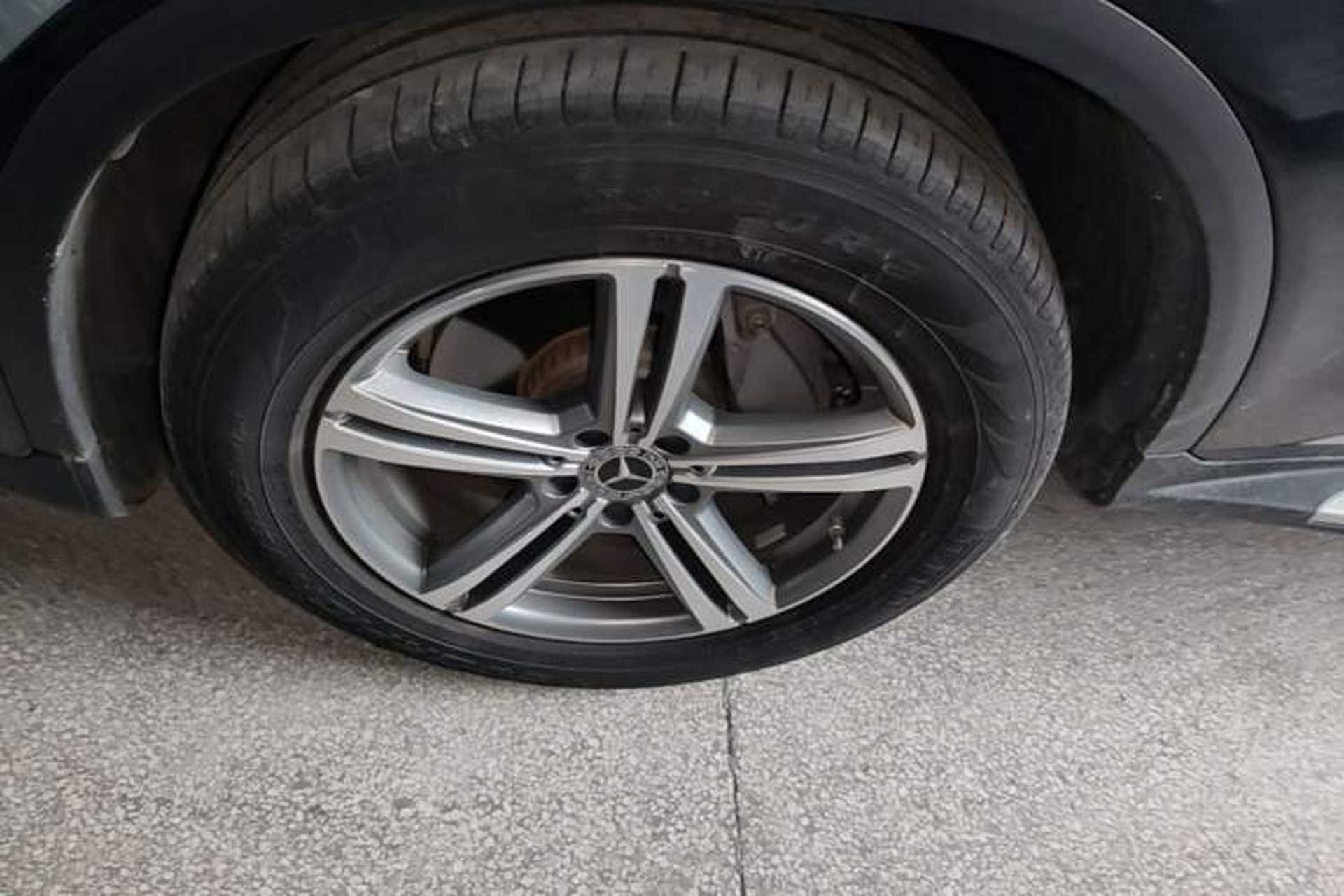 Used Mercedes-Benz GLC 2021 GLC 260 L 4MATIC Dynamic Edition Exterior 4