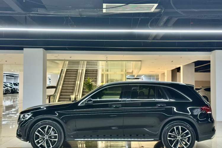 Used Mercedes-Benz GLC 2021 GLC 300 L 4MATIC Dynamic Model Exterior 4