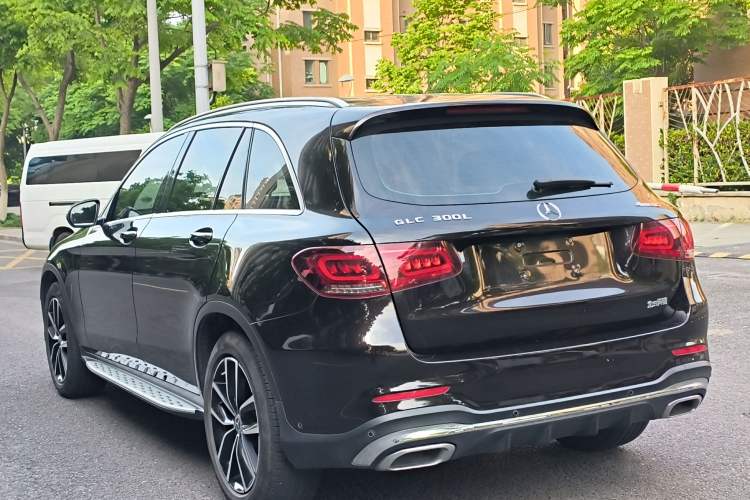 Used Mercedes-Benz GLC 2021 GLC 300 L 4MATIC Dynamic Model Exterior 4