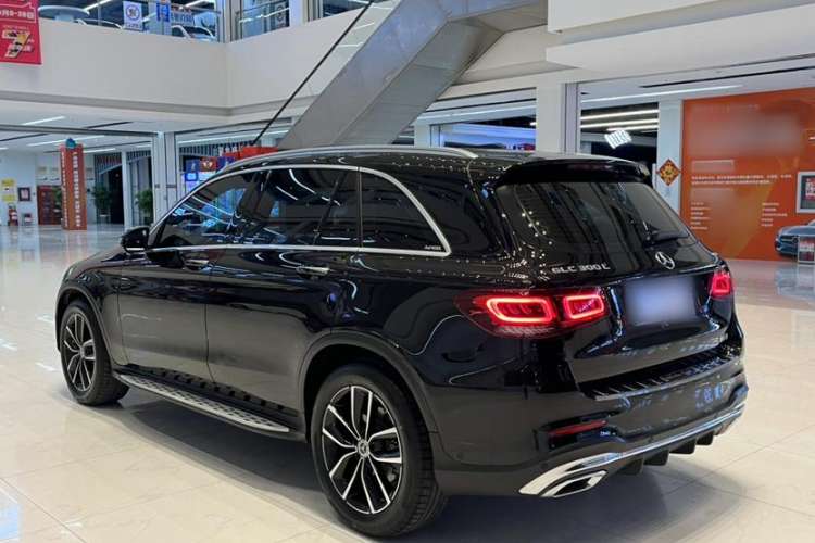Used Mercedes-Benz GLC 2021 GLC 260 L 4MATIC Luxury Model Exterior 4