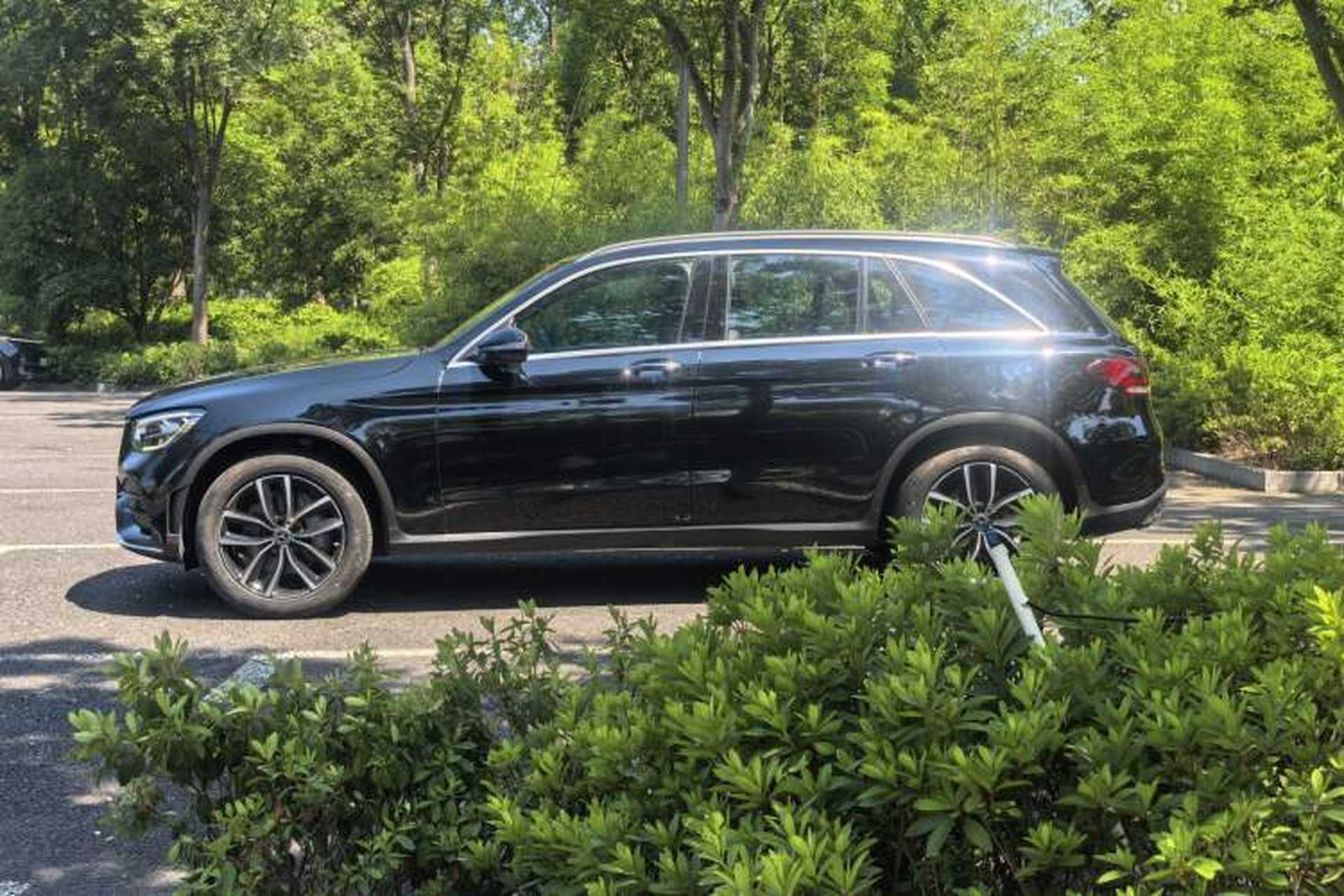 Used Mercedes-Benz GLC 2021 GLC 260 L 4MATIC Luxury Model Exterior 4