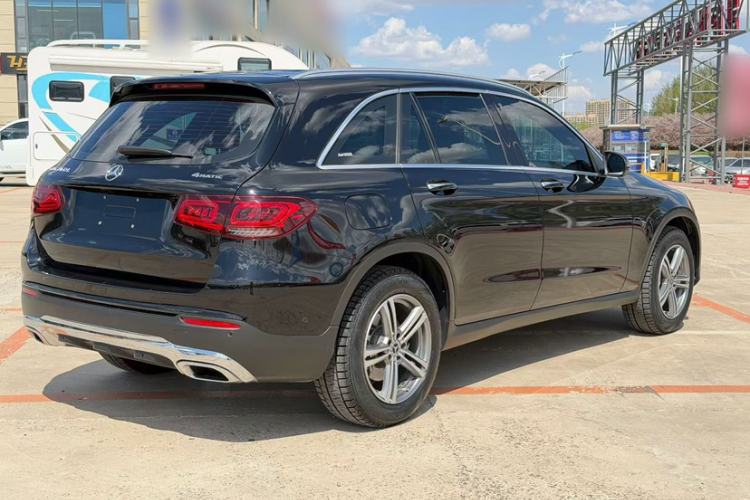Used Mercedes-Benz GLC 2021 GLC 260 L 4MATIC Dynamic Edition Exterior 5