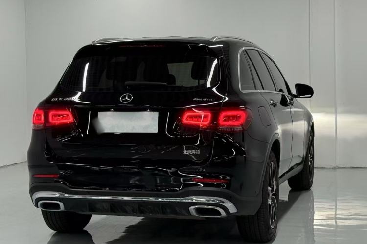 Used Mercedes-Benz GLC 2021 GLC 260 L 4MATIC Luxury Model Exterior 5