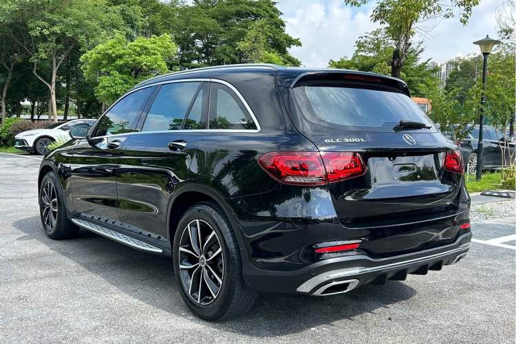 Used Mercedes-Benz GLC 2021 GLC 300 L 4MATIC Dynamic Model Exterior 5