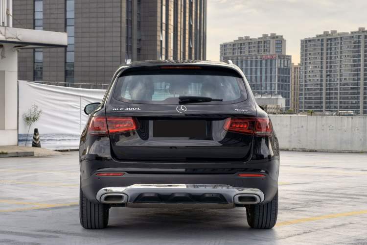 Used Mercedes-Benz GLC 2021 GLC 260 L 4MATIC Dynamic Edition Exterior 5