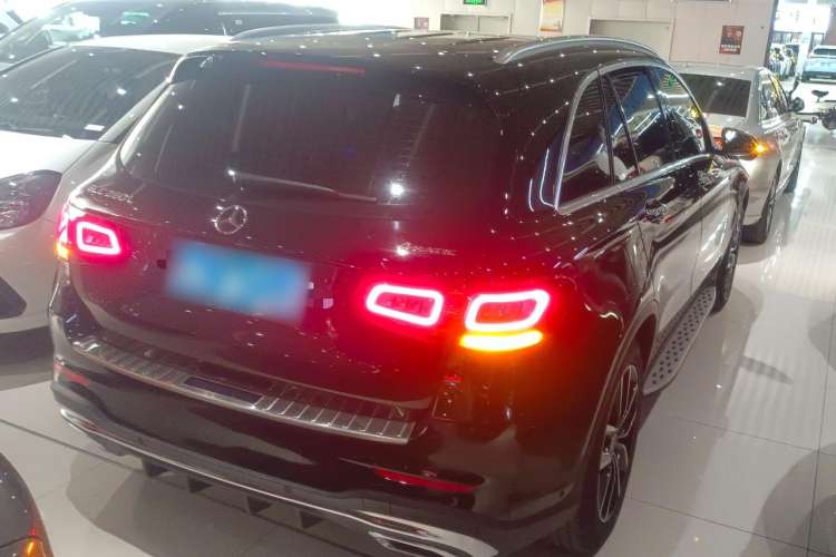 Used Mercedes-Benz GLC 2021 GLC 260 L 4MATIC Luxury Model Exterior 5