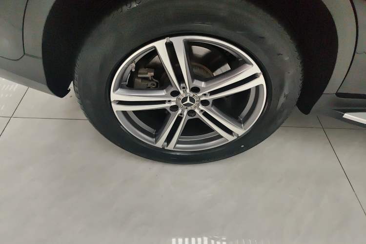 Used Mercedes-Benz GLC 2021 GLC 260 L 4MATIC Dynamic Edition Exterior 5