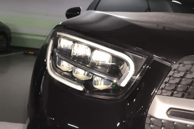 Used Mercedes-Benz GLC 2021 GLC 300 L 4MATIC Dynamic Model Exterior 6